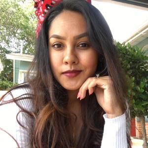 Meet your Posher, Leonor